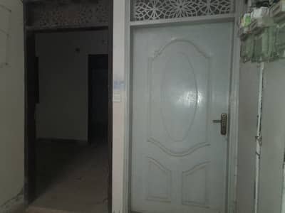60 Square Yards Flat In Allahwala Town - Sector 31-G