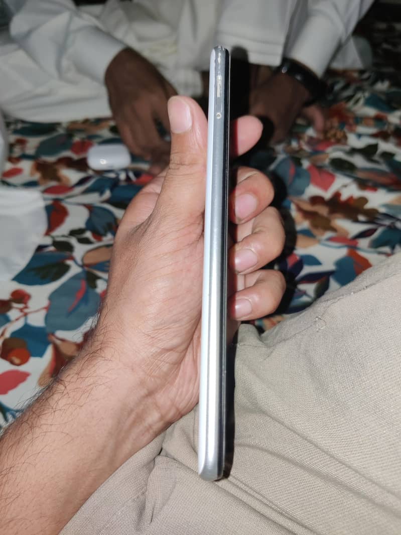 OPPO A15s 1