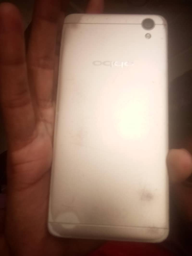 OPPO A37 0