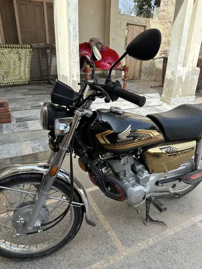 Honda cg 125 special Gold edition 2025 lush condition