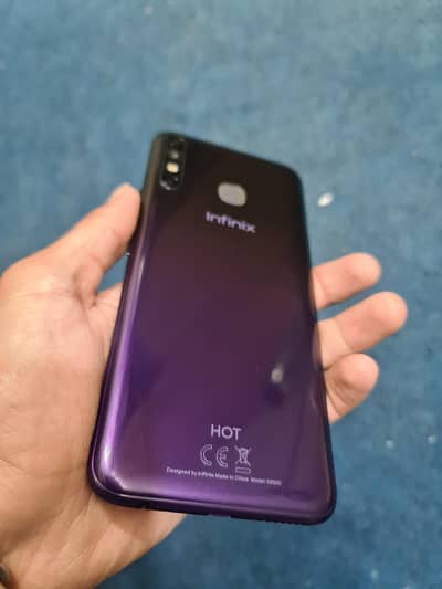 Infinix Hot 8