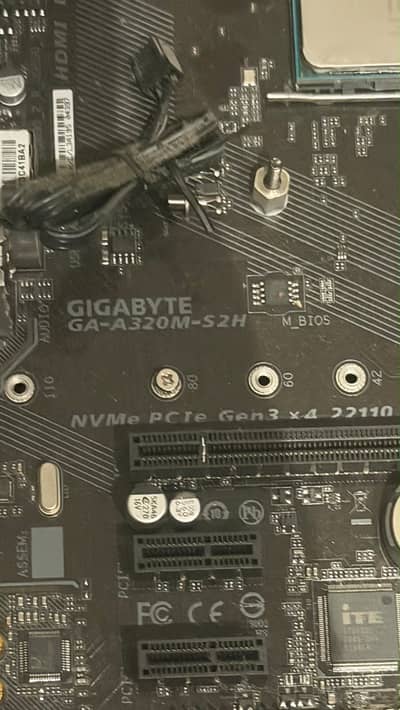 Mini atx motherboard