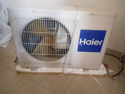 Haier 1 ton non inverter AC