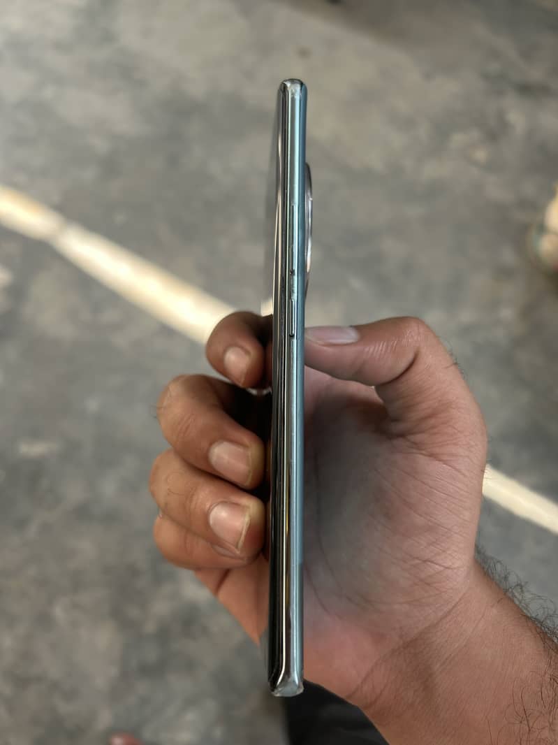 Infinix Zero 40 2