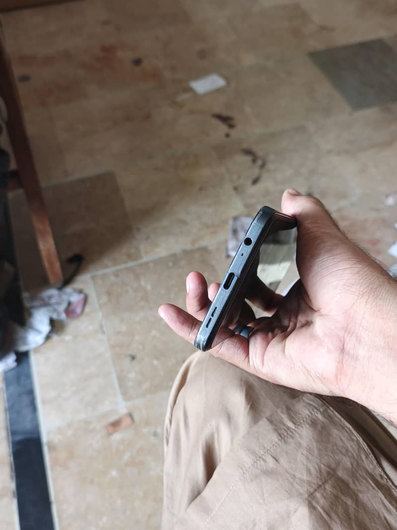 Itel S25 1