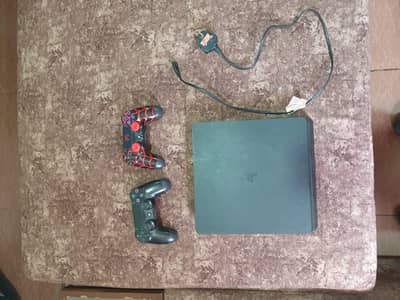 PS4 slim