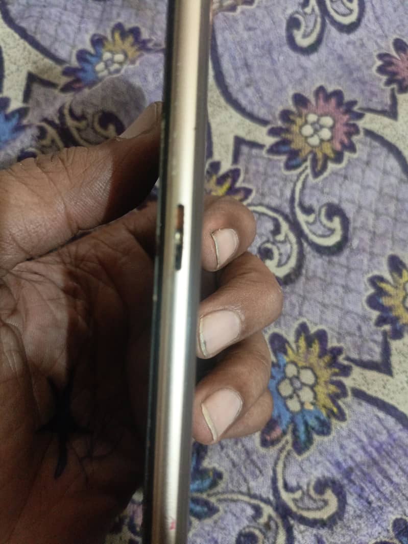 OPPO A7 2