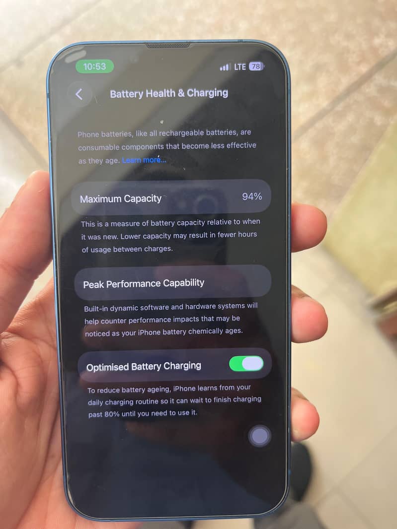 Apple iPhone 13 13