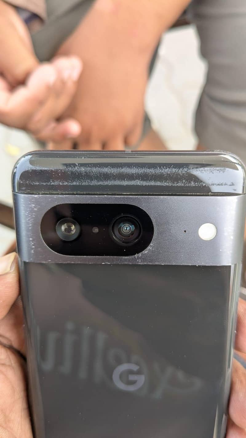 Google Pixel 8 2