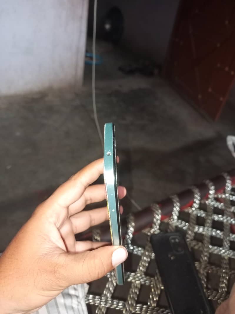 Nokia C31 4