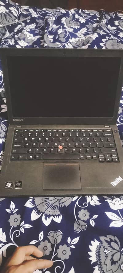 Lenovo ThinkPad i3 4th generation