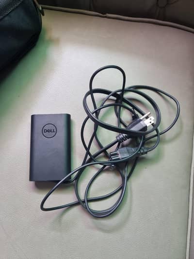 Dell Latitude E5450 core i5 5 generation 8gb ram 256 GB SSd