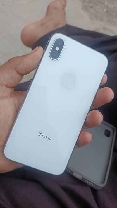 I Phone X Dot On uppr side