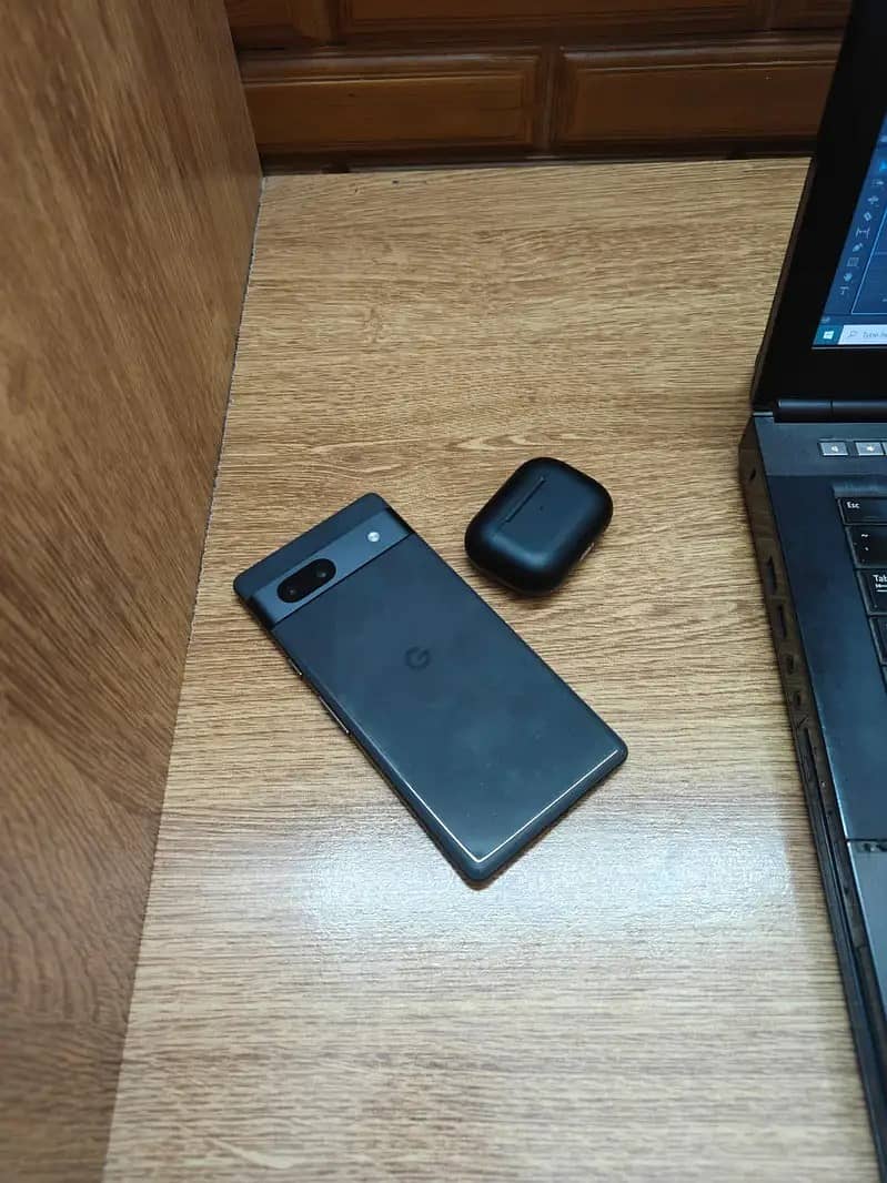 Google Pixel 7a 4