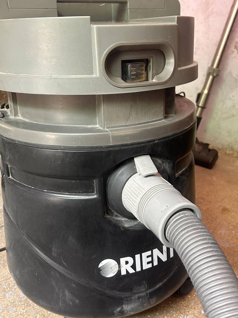 Orient Vacuum Cleaner 3