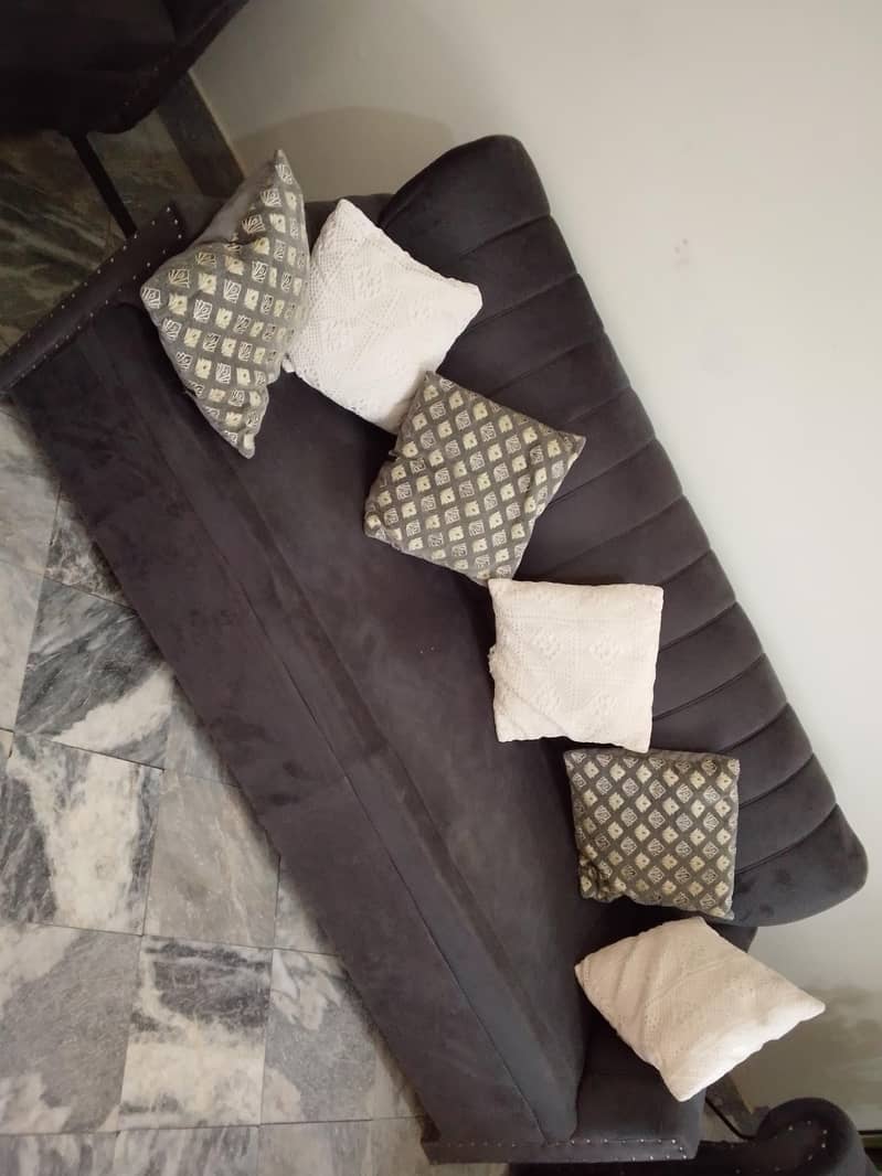 Sofa Seat 1