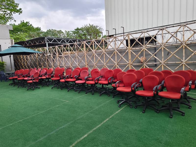 Office chairs/Office table/Draws/Tables/Racks/Sofas/Computer Tables 1