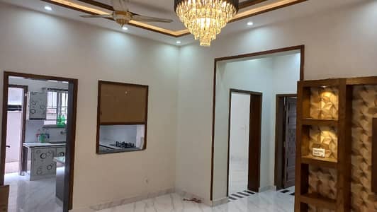 10 MARLA LIKE A BRAND NEW LUXURY EXCELLENT GOOD LOWER PORTION HOUSE FOR RENT