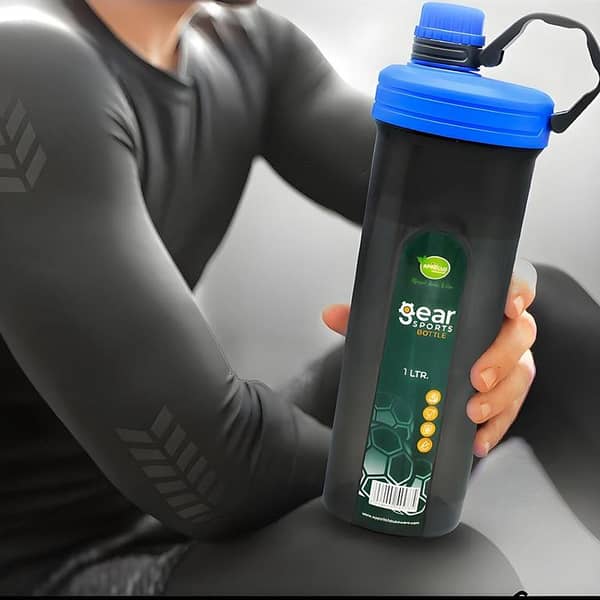1 Ltr High Quality Shaker water bottle for Gym - Portable Shaker Bottle