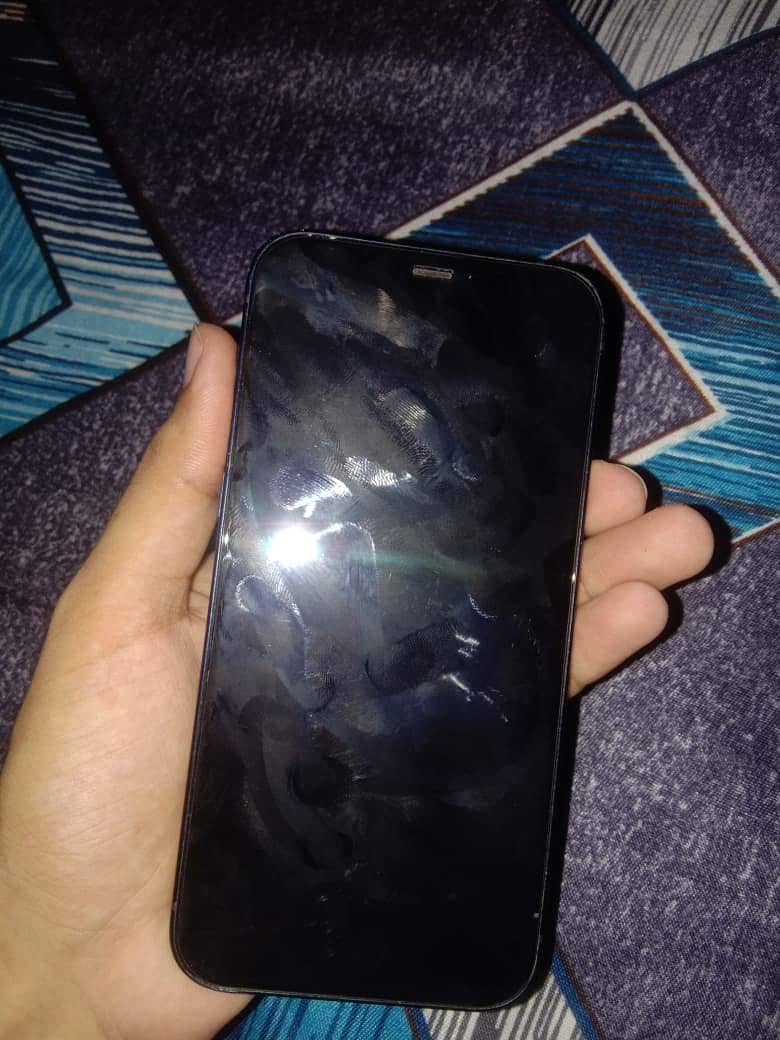 Apple iPhone 12 5