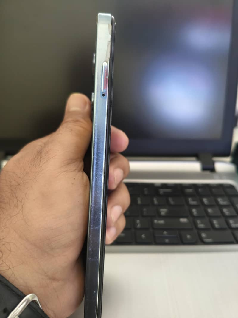 Infinix Note 30 8