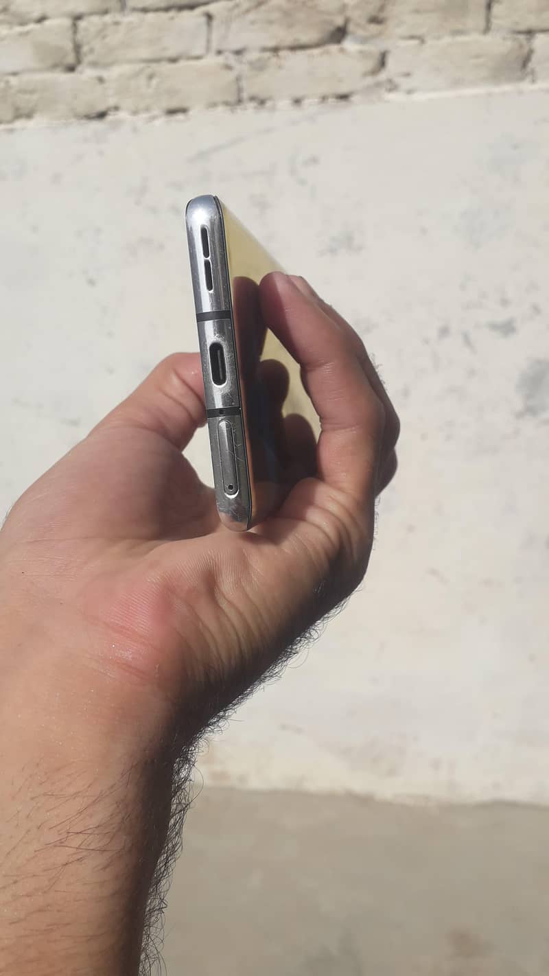 One Plus 8 5