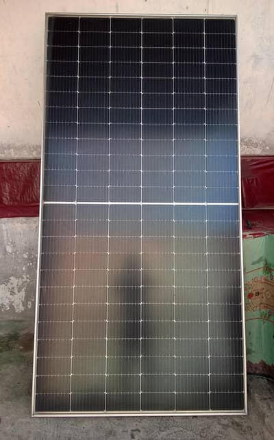 540 Watt Canadian Solar Panel