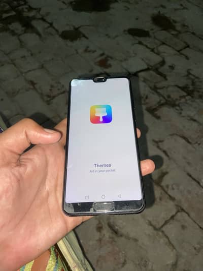 Huawei p 20 pro good mobile condition 10 by 10 all ok pta poched