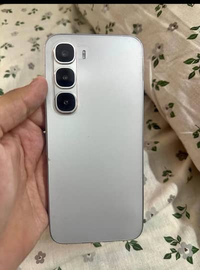 Infinix Hot 60 Pro