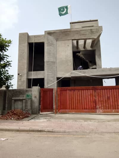10 Marla Grey Structure House Beautiful Front Elevation With Eiffel View Available For Sale In Bahra Town Lahore