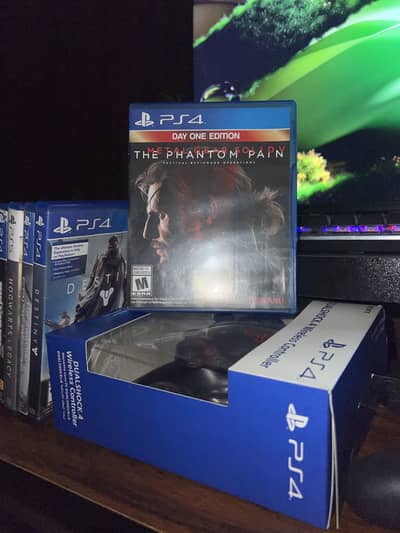 PlayStation Games And Controllers