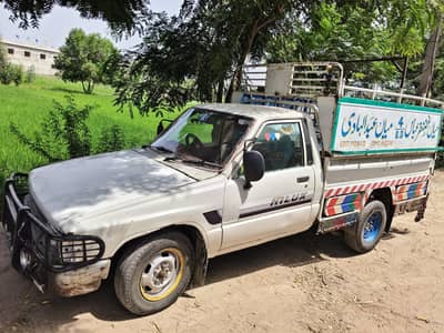 Toyota Hilux 1986