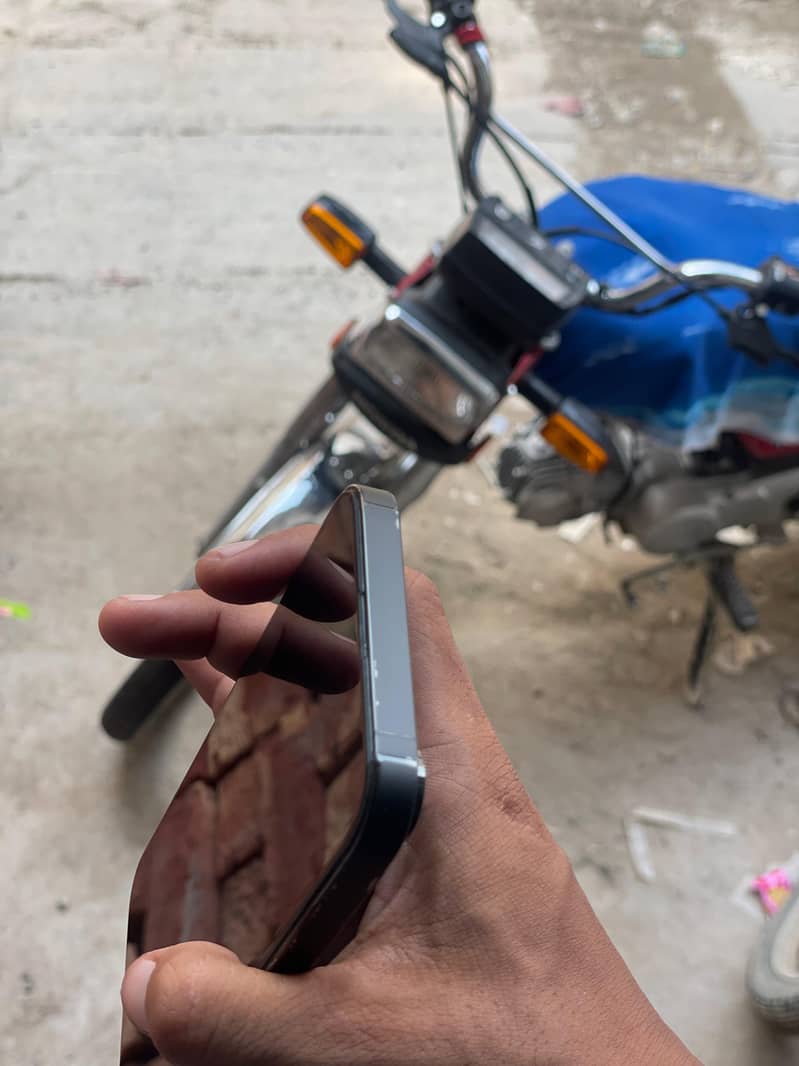 IPHONE 14 PRO MAX 6