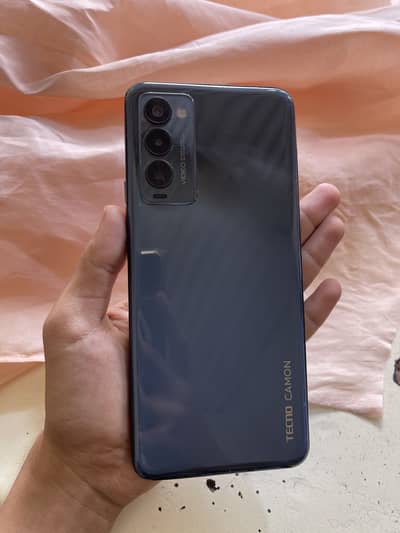Tecno camon 18p 8/128 all ok