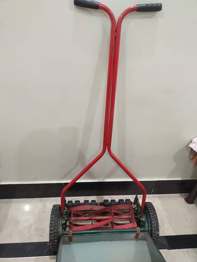 Lawn Grass Cutting Machine (used)