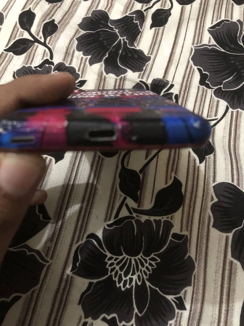 Sharp Aquos R2 exchange possible 3