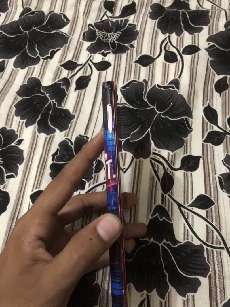 Sharp Aquos R2 exchange possible 6