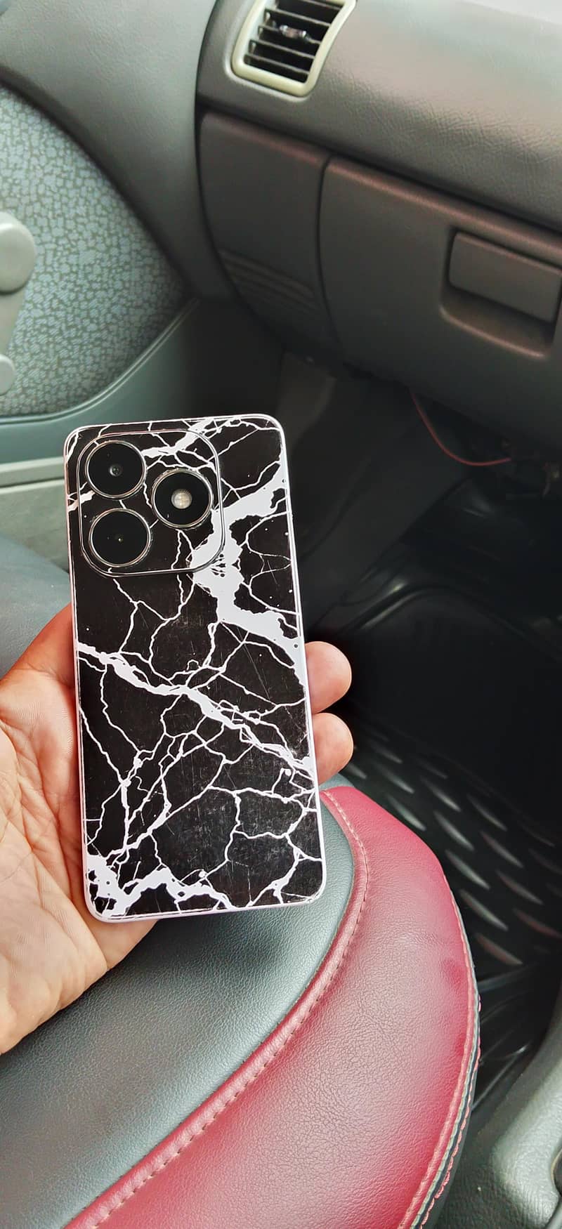 Tecno Spark 20 0