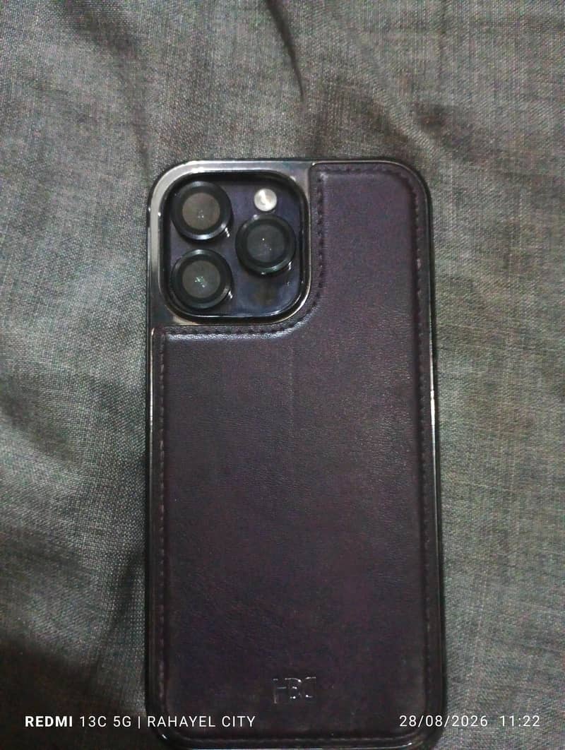 Apple iPhone 14 Pro Max 0