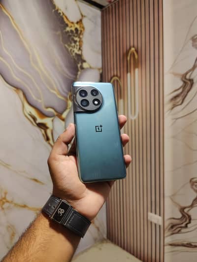 One Plus 11