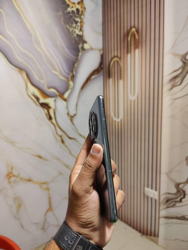 One Plus 11 2