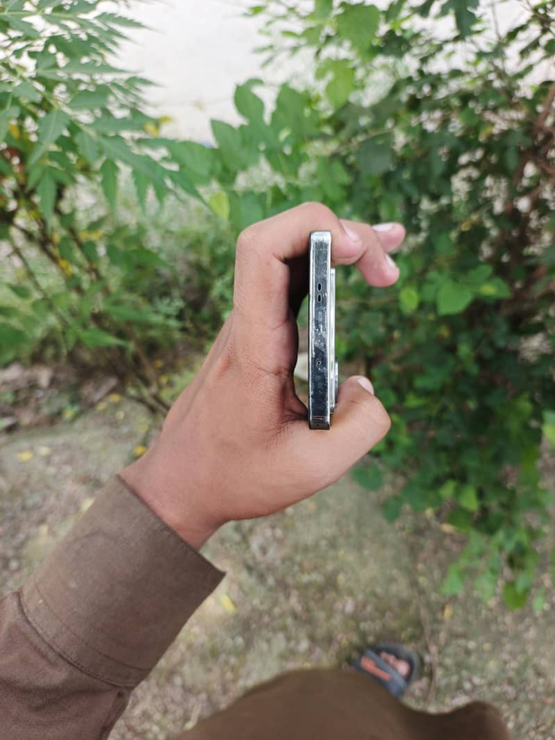 infinix note 40 complete box 4