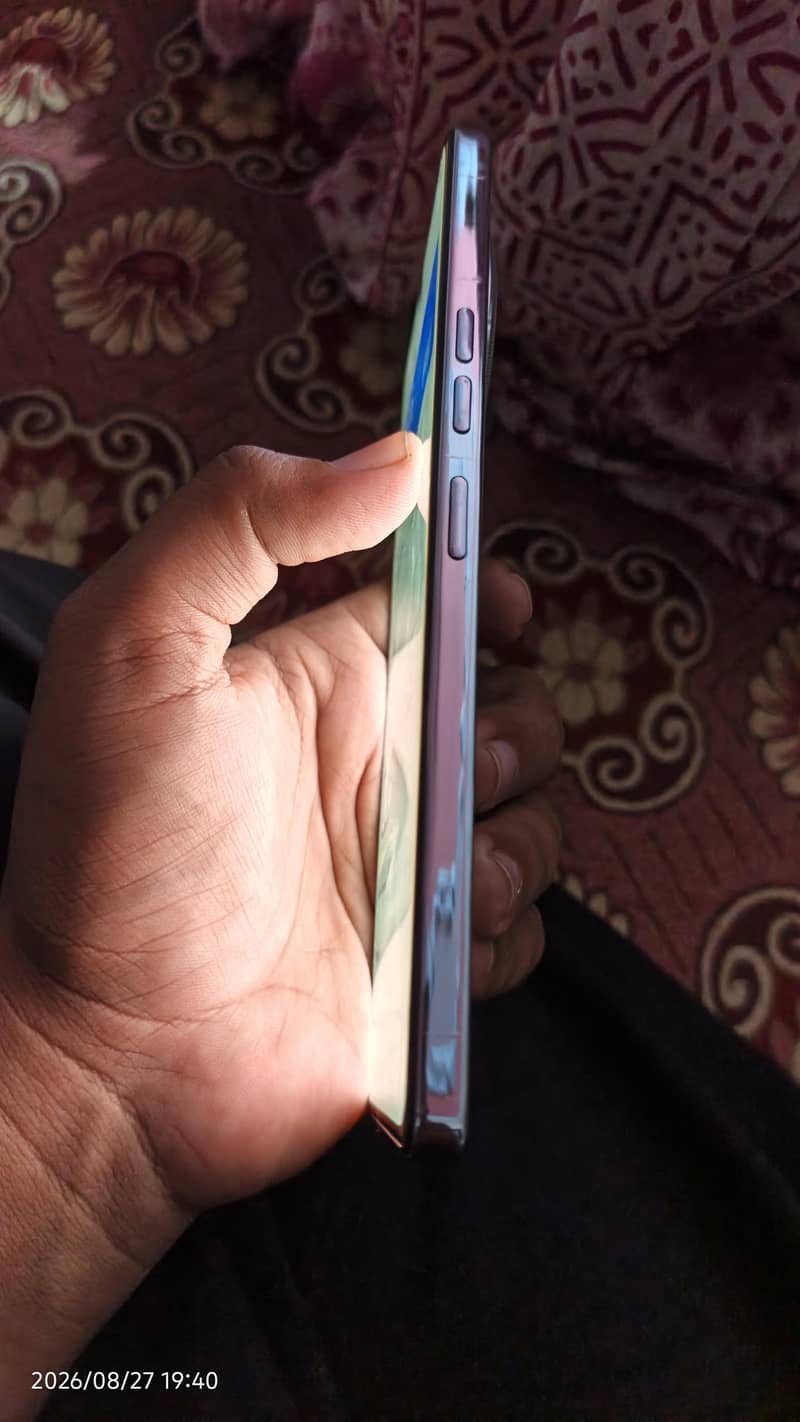 tecno comen 30 5