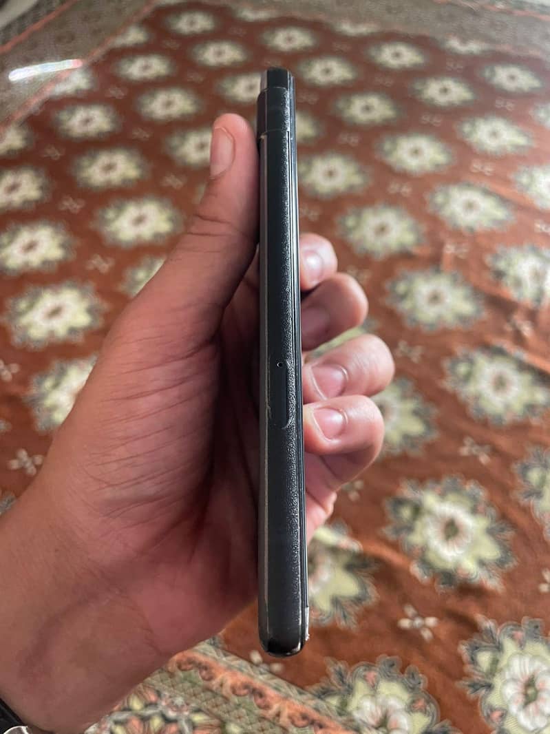 Google Pixel 6a 4