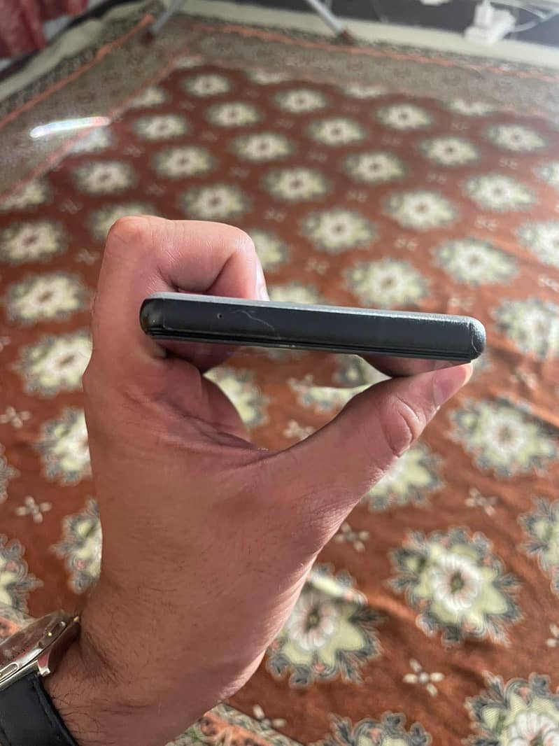 Google Pixel 6a 5
