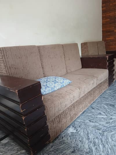 7 seater Sofa set For sale home used furniture