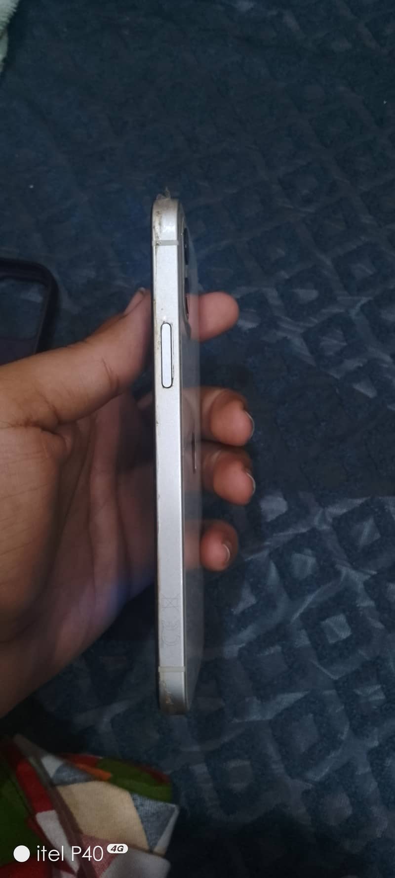 Apple iPhone 12 1