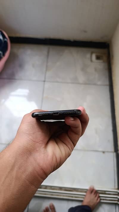 Apple iPhone 7