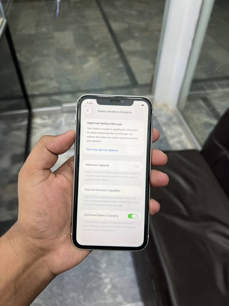 Apple iPhone 11 2