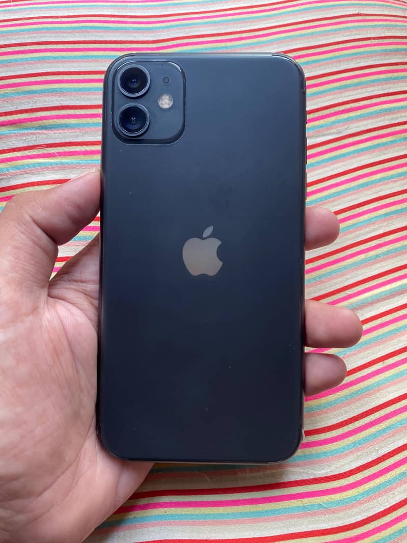 Apple iPhone 11 0